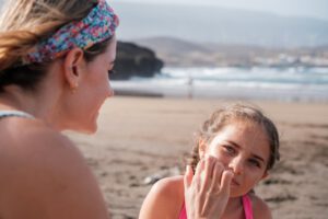 ¿qué protector solar elegir? guía según tu tipo de piel, edad y actividad